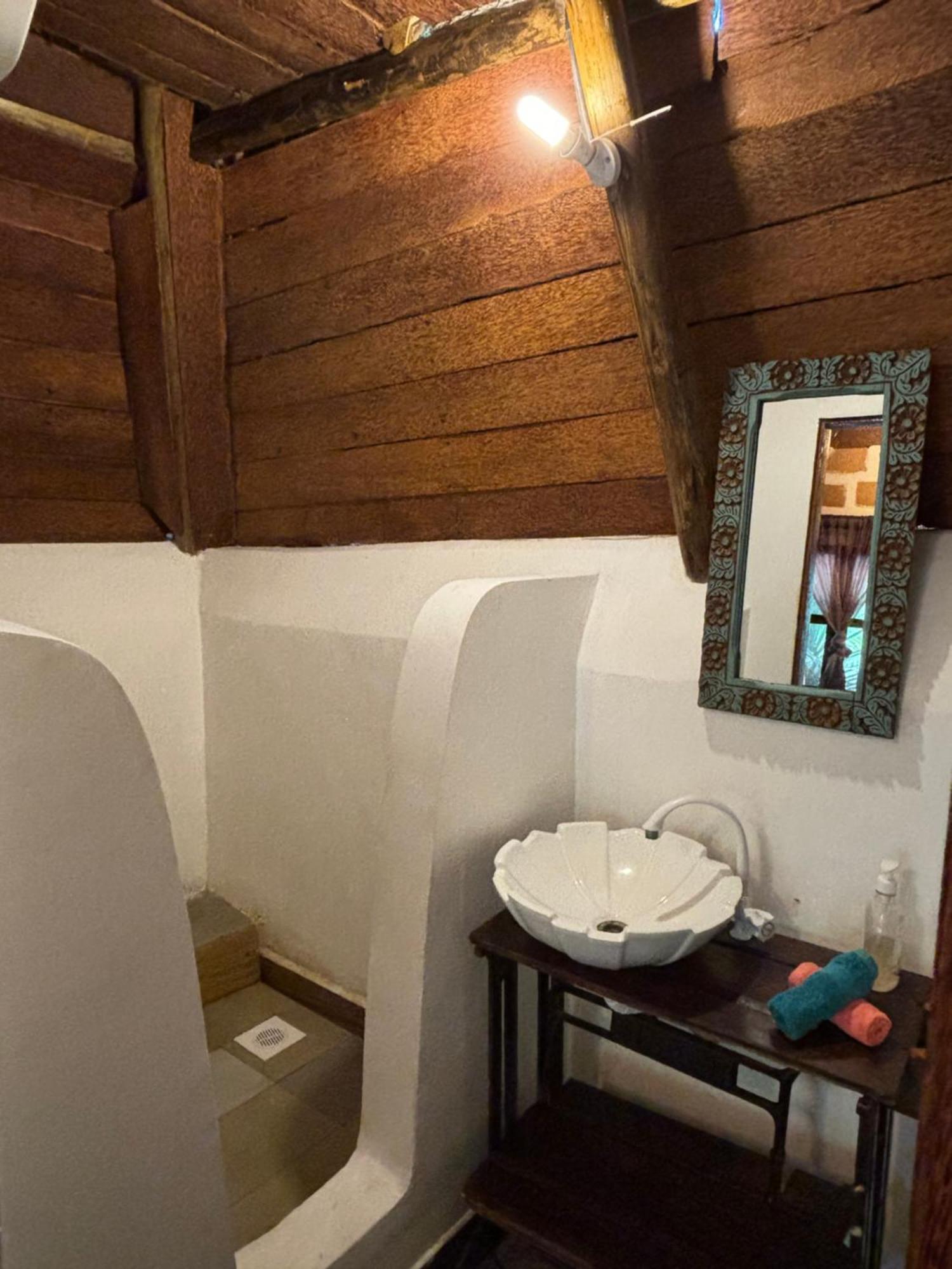 Dreamland Bungalows Michamvi Kae ภายนอก รูปภาพ